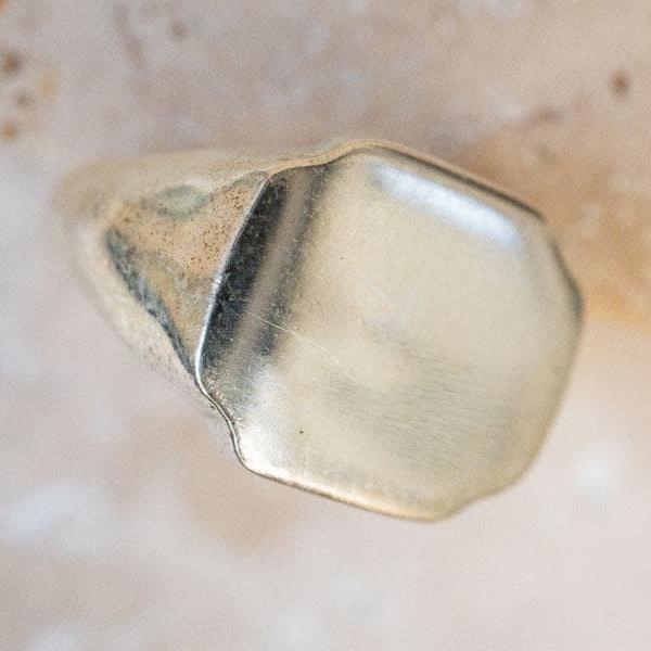 2.8. Siegelring aus 925 Sterling Silber eckig handgemacht verziert