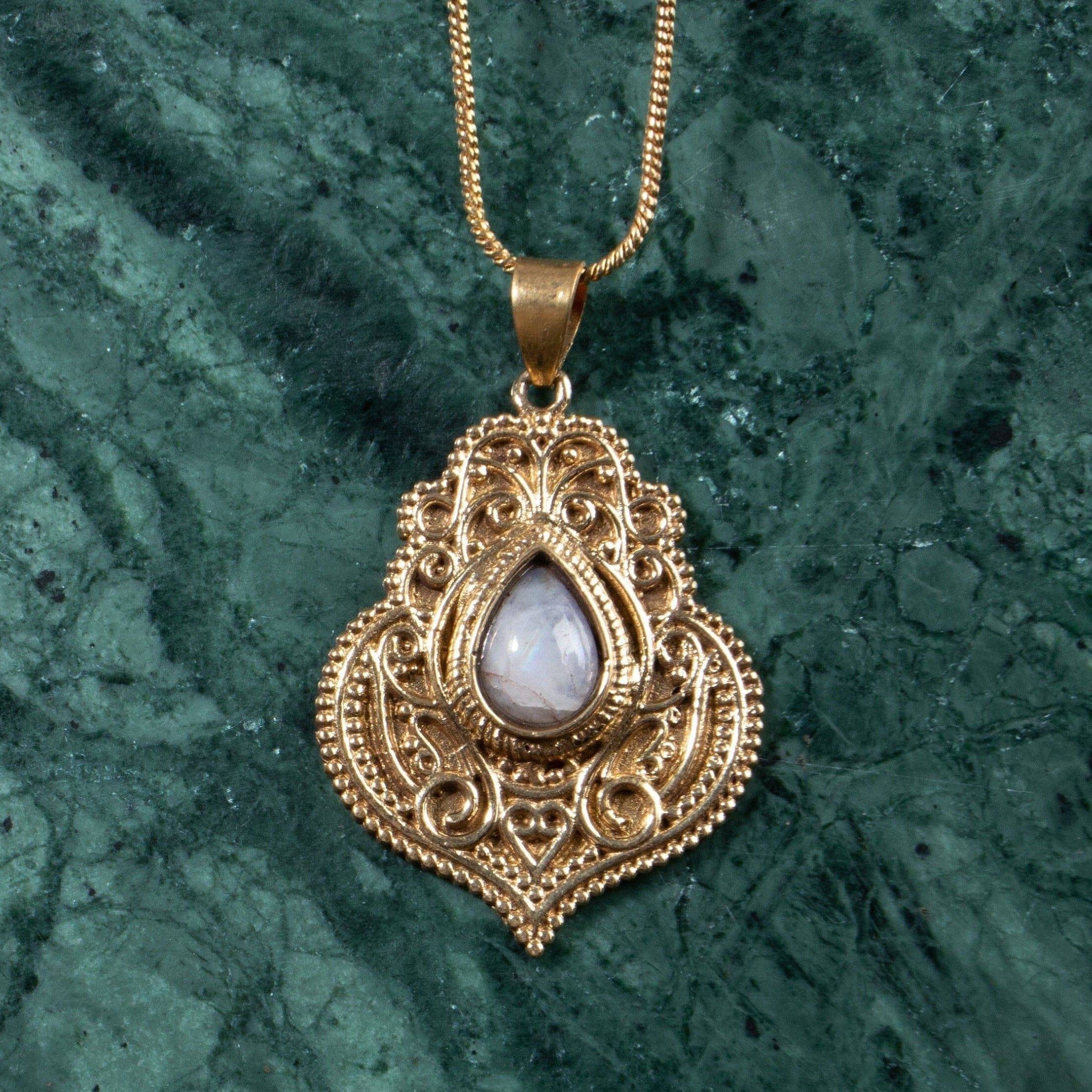 Mondstein Mandala Kette gold handgemacht - NooeBerlin