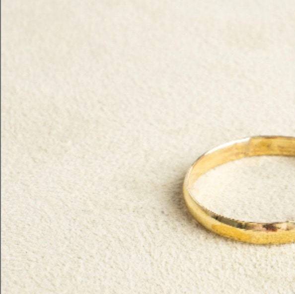 Simpler Ring Messing gold Ehering handgemacht - NooeBerlin