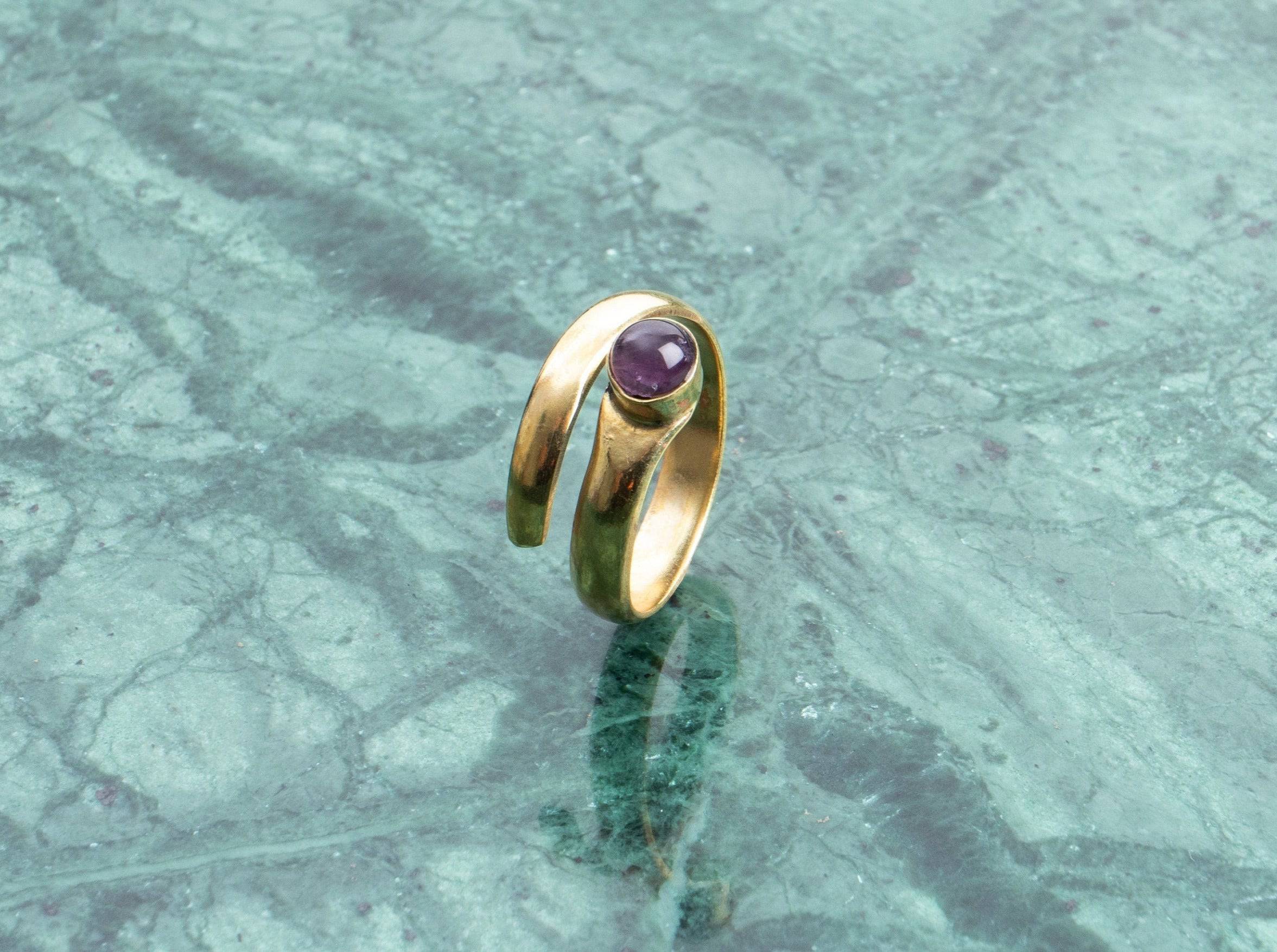 Verstellbarer Amethyst Ring gold Spitze handgemacht - NooeBerlin