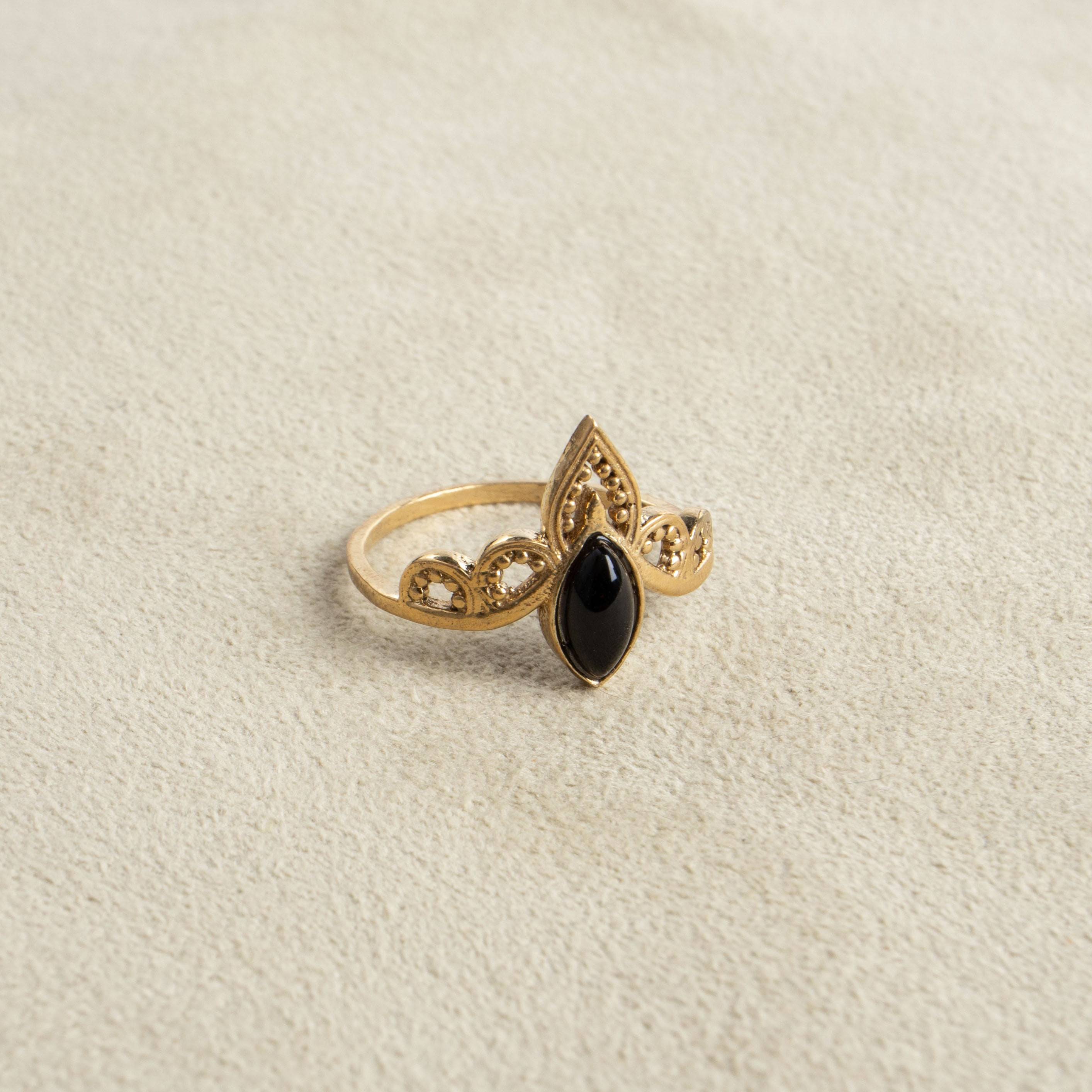 Auge Ring mit schwarzem Onyx gold - NooeBerlin