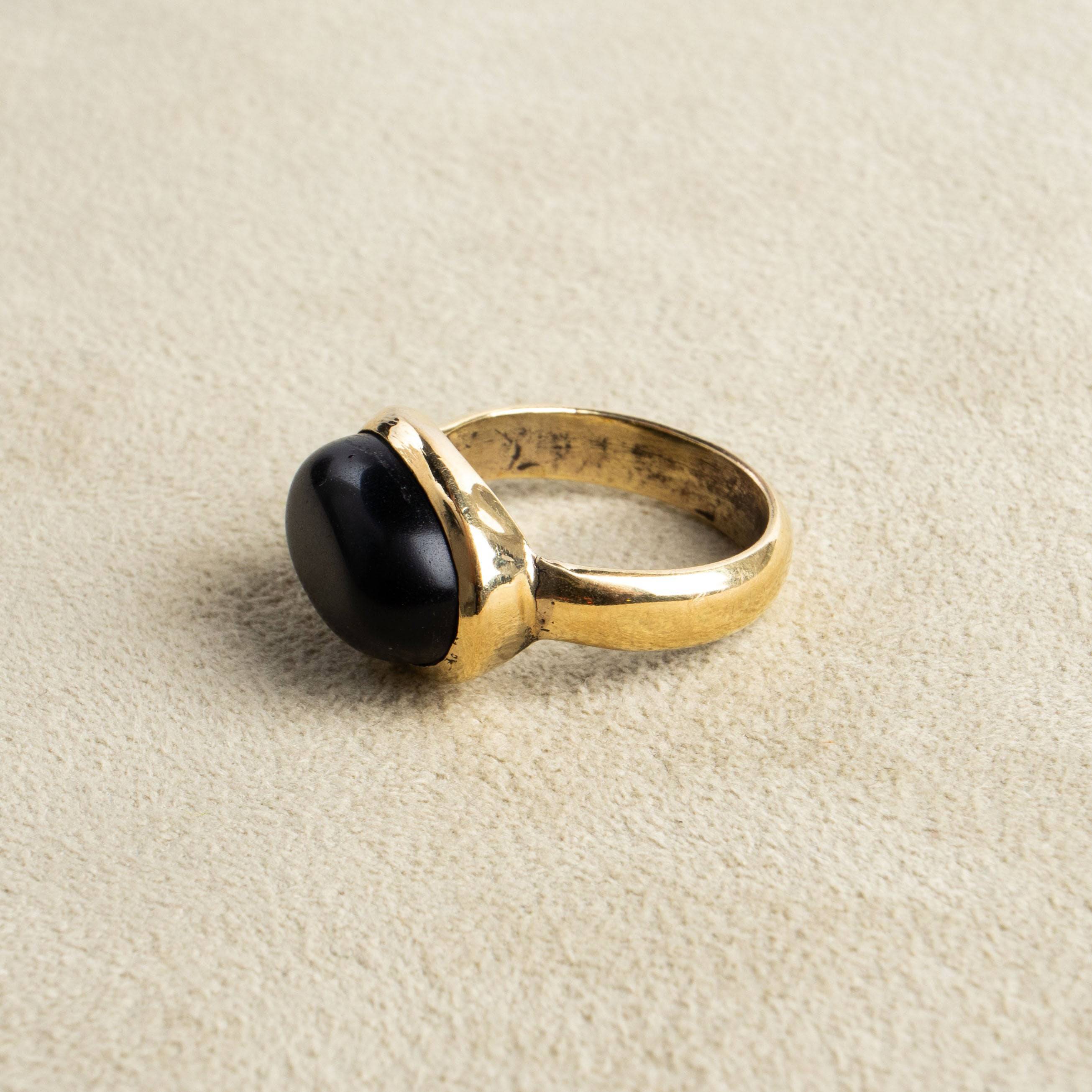 Großer schwarzer Onyx Ring oval - NooeBerlin