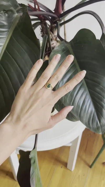 Boho Ring Auge mit grünem Onyx gold handgemacht