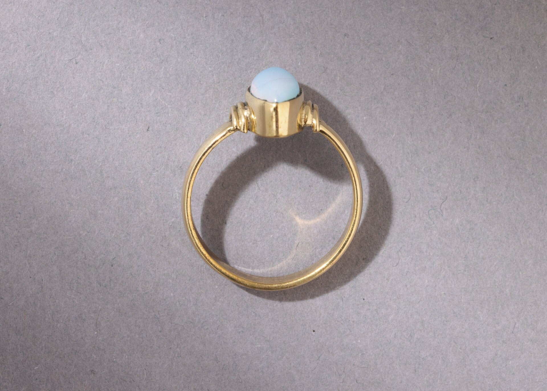 Opalith Ring mit ovalem Stein gold handgemacht