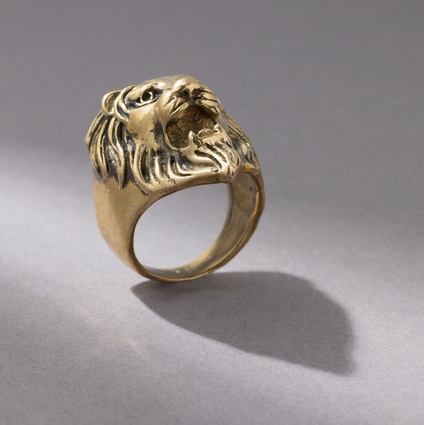 Löwe Ring König gold handgemacht