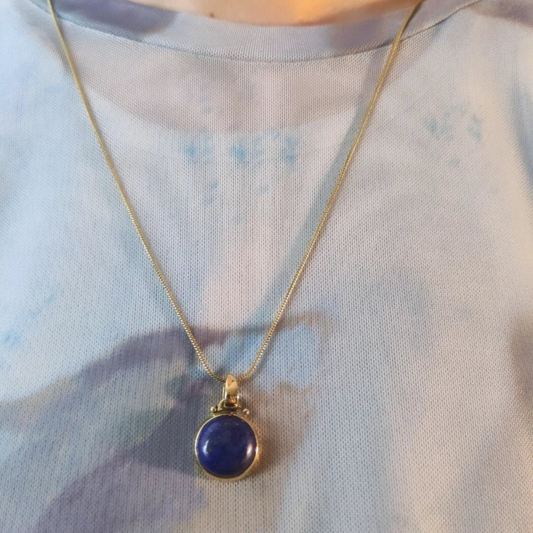 Runde Lapis Lazuli Kette aus Messing handgemacht